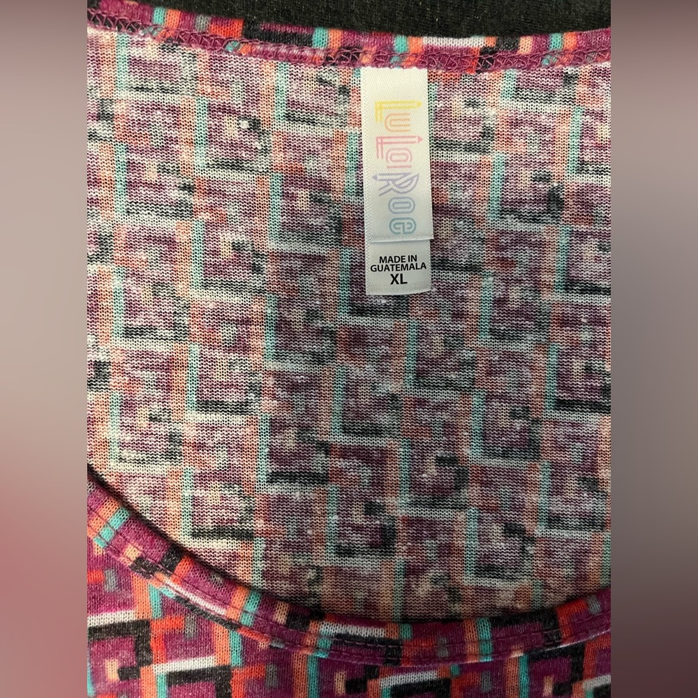 LuLaRoe NWT “Classic T” XL - Picture 3 of 4